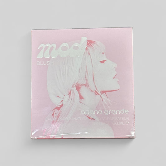 Ariana Grande Mod Blush W
