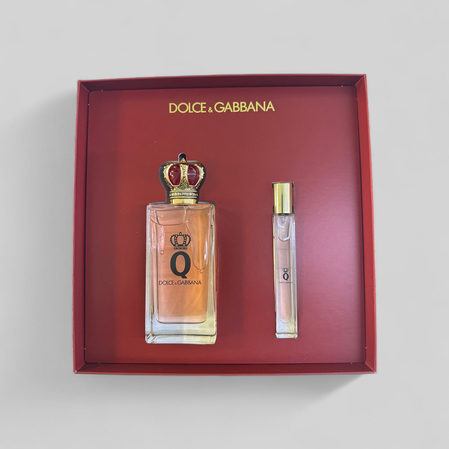 Dolce And Gabbana Q W